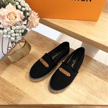Louis Vuitton   2024新款女生休閒時尚鞋子