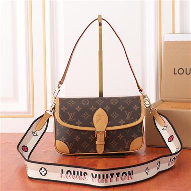 LOUIS VUITTON    2024新款女生時尚休閒包 尺寸：24*15*9CM