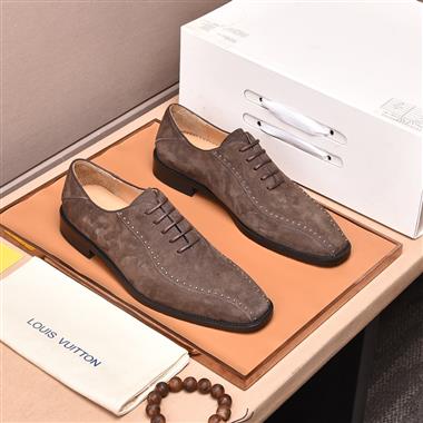 Louis Vuitton   2024新款男生休閒時尚鞋子