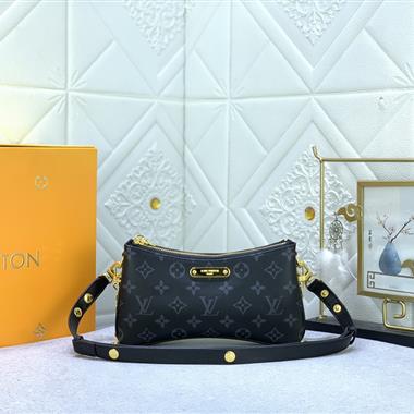 LOUIS VUITTON    2024新款女生時尚休閒包 尺寸：24*13*6CM