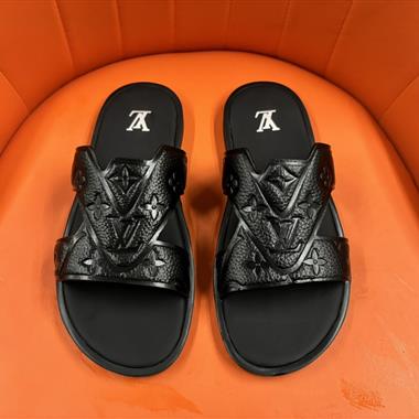 LOUIS VUITTON  2024新款男生休閒時尚鞋子