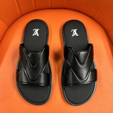 LOUIS VUITTON  2024新款男生休閒時尚鞋子
