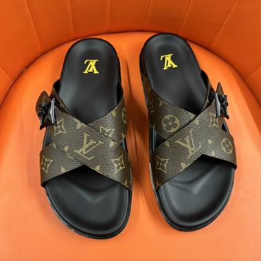 Louis Vuitton   2024新款男生休閒時尚鞋子