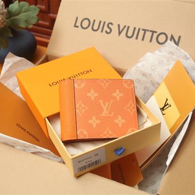 LOUIS VUITTON   2024新款時尚休閒包 尺寸：11*9*1.5CM