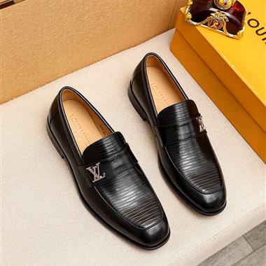 LOUIS VUITTON  2024新款男生休閒時尚鞋子