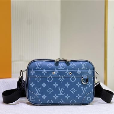 LOUIS VUITTON    2024新款男生時尚休閒包 尺寸：24*16*8CM