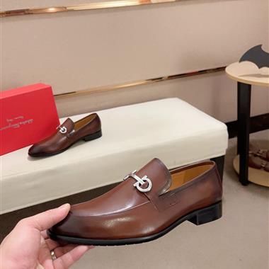 Ferragamo   2024新款男生休閒時尚鞋子