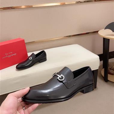 Ferragamo   2024新款男生休閒時尚鞋子