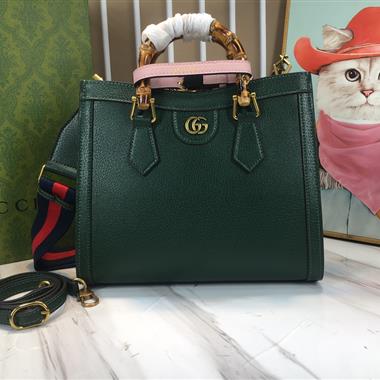 GUCCI   2024新款時尚女生休閒包 尺寸：27*24*11CM