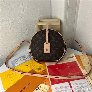 LOUIS VUITTON   2024新款時尚女生休閒包  尺寸：20x22.5x8CM