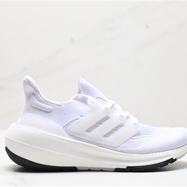 Adidas Ultraboost Light W