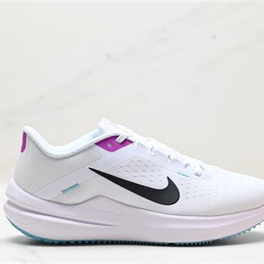 Nike Air Zoom Winflo 10 登月跑鞋