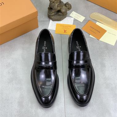 LOUIS VUITTON  2024新款男生休閒時尚鞋子