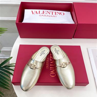 Valentino    2024新款女生休閒時尚鞋子