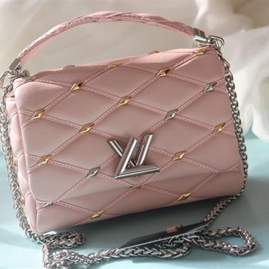 LOUIS VUITTON   2024新款時尚女生休閒包 尺寸：23*16*10CM