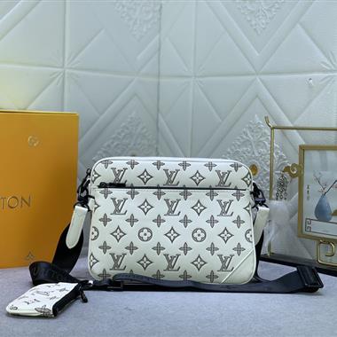 LOUIS VUITTON   2024新款時尚女生休閒包 尺寸：25×18.5×7CM