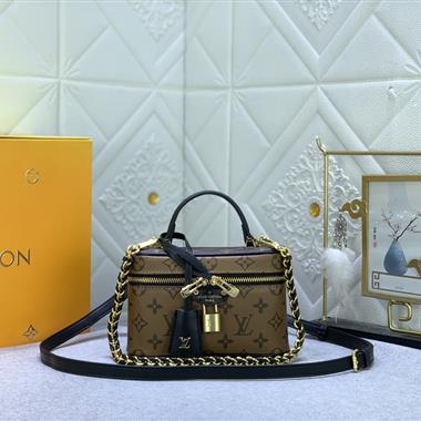 LOUIS VUITTON   2024新款時尚女生休閒包 尺寸：19 x11.5x6.5CM