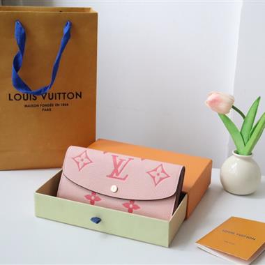 LOUIS VUITTON   2024新款時尚皮夾   尺寸：19*10CM