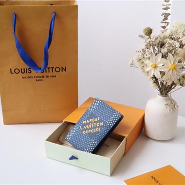 LOUIS VUITTON   2024新款時尚皮夾  尺寸：7.5 x 11.1 x 1CM