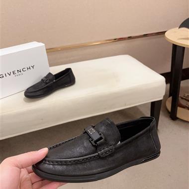 GIVENCHY   2024新款男生休閒時尚鞋子