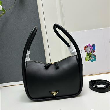 PRADA   2024新款時尚女生休閒包 尺寸：25*18*10.5CM