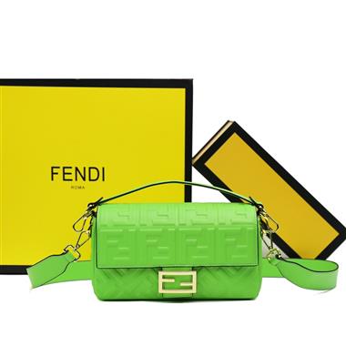 FENDI   2024新款時尚女生休閒包 尺寸：27*7*15CM