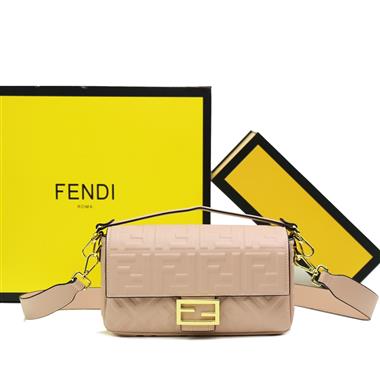 FENDI   2024新款時尚女生休閒包 尺寸：27*7*15CM