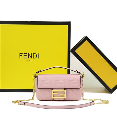 FENDI   2024新款時尚女生休閒包 尺寸：20*5*13CM