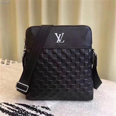 LOUIS VUITTON    2024新款男生時尚包包 尺寸：24-28-7CM