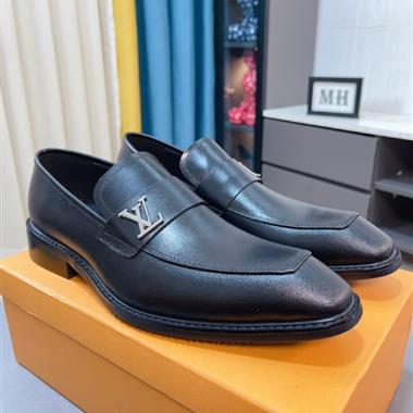 Louis Vuitton   2024新款男生休閒時尚鞋子