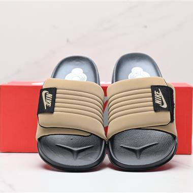 Nike OFFCOURT SLIDE