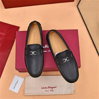 Ferragamo   2024新款男生休閒時尚鞋子