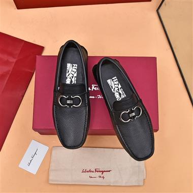 Ferragamo   2024新款男生休閒時尚鞋子