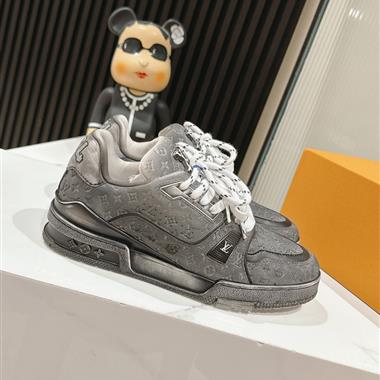 Louis Vuitton    2024新款男生休閒時尚鞋子