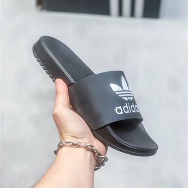 ADIDAS ADILETTE 拖鞋 