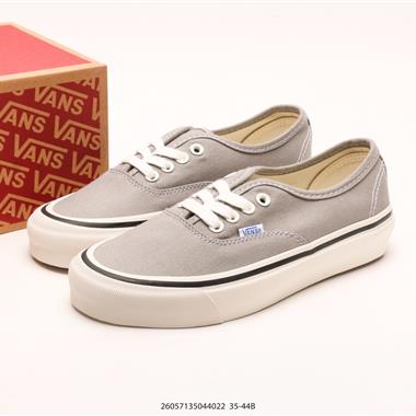 Vans Vault Authentic 44 DX 