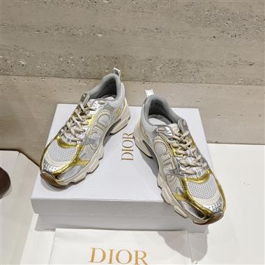 DIOR  2024新款女生休閒時尚鞋子