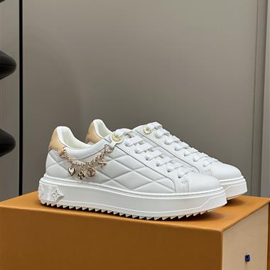 Louis Vuitton   2024新款女生休閒時尚鞋子
