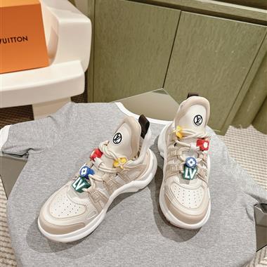 Louis Vuitton   2024新款女生休閒時尚鞋子