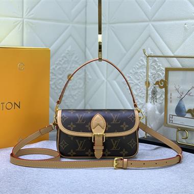 LOUIS VUITTON   2024新款女生時尚包包  尺寸：19×10.5×6CM