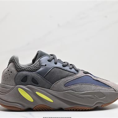 Adidas Yeezy Boost 700