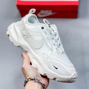 Nike TC 7900 復古老爹百搭休閑慢跑鞋