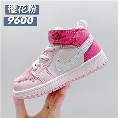 NIKE 魔術貼兒童籃球鞋