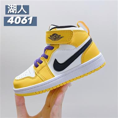 NIKE 魔術貼兒童籃球鞋