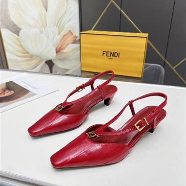 FENDI   2024新款女生休閒時尚鞋子