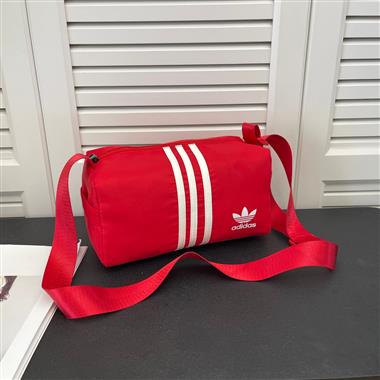 ADIDAS   2024新款時尚休閒包  尺寸：26*15*14CM