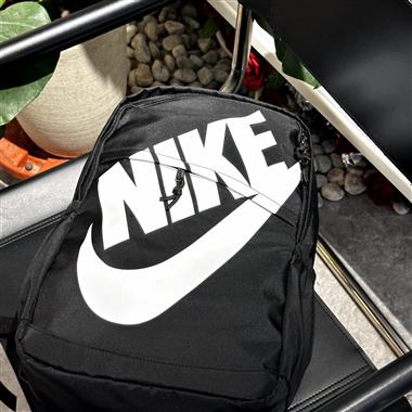 NIKE   2024新款時尚休閒包  尺寸:30*16*47CM