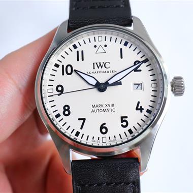 IWC   2024新款時尚休閒手錶  尺寸：40MM