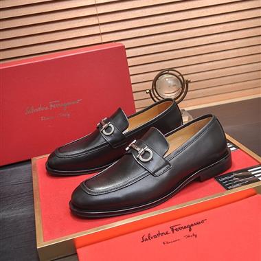 Ferragamo   2024新款男生休閒時尚鞋子