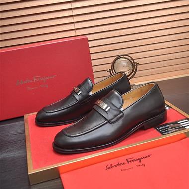 Ferragamo   2024新款男生休閒時尚鞋子